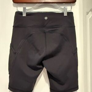 Lulemon Black bike shorts